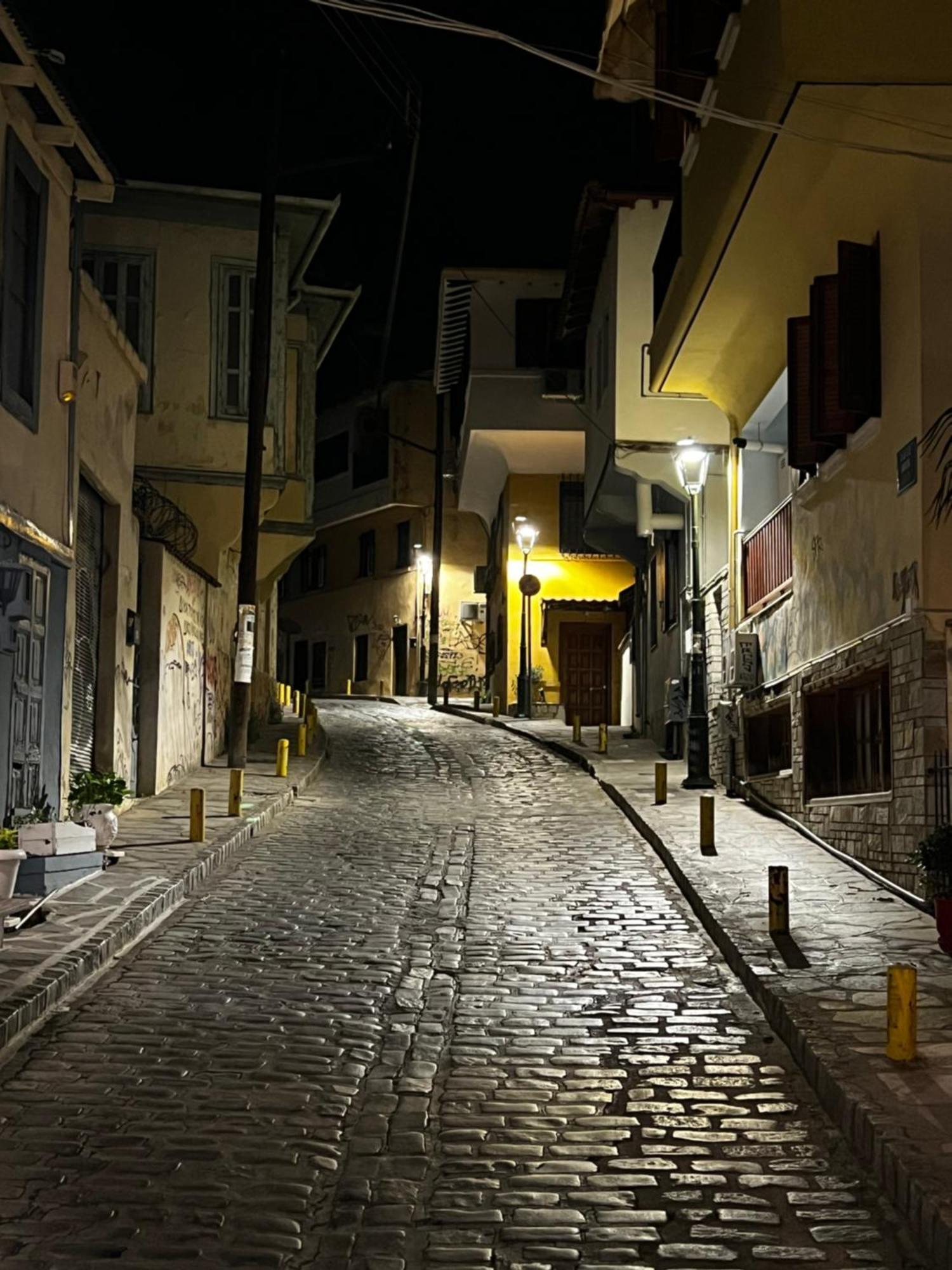 Vintage Experience Στην Άνω Πολη Apartment Tesalonika Bagian luar foto